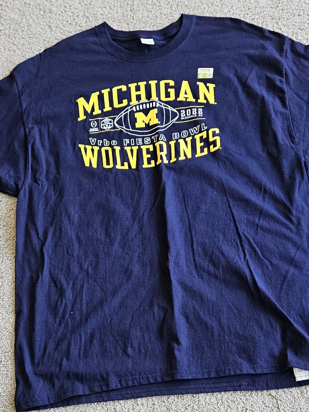 NEW U Of M /Michigan Wolverines Men's 2X Short Sleeve Tee Shirt.